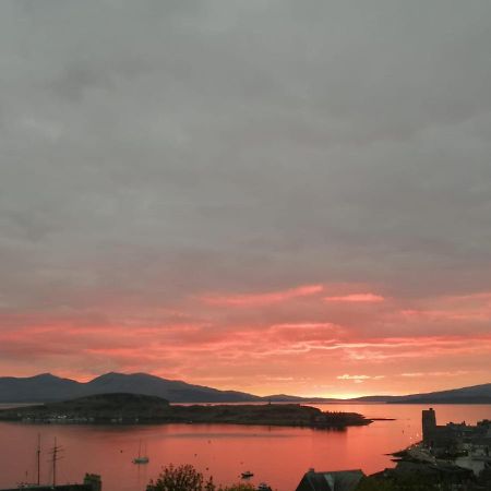 Central Oban Studio With Stunning View Exterior photo
